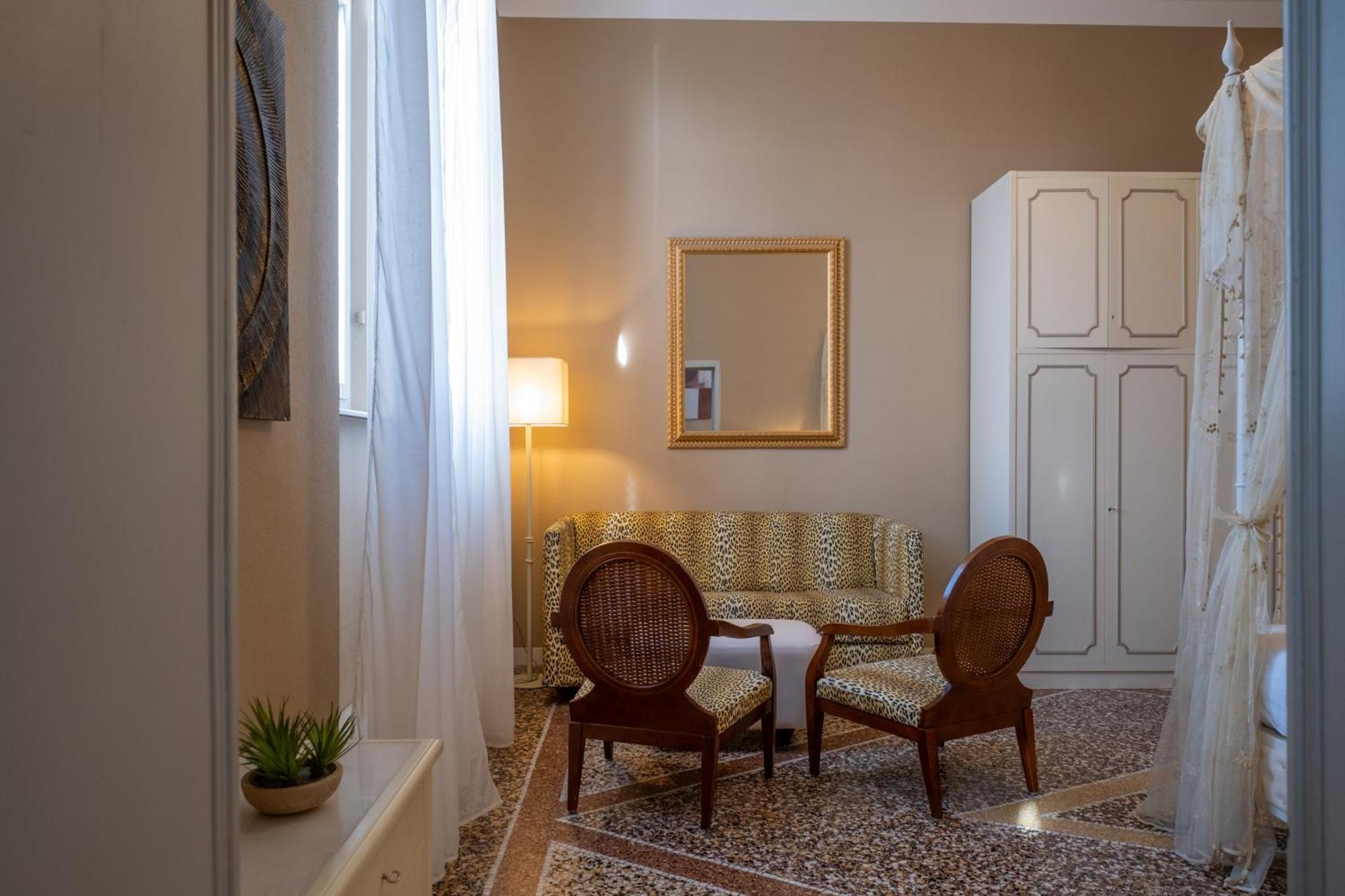 Lungarno Buozzi 7 Apartments Pisa Exterior foto